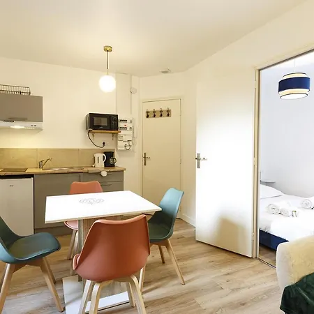 Apartment L'artiste - A 300m De La Gare De Laval Laval (Mayenne)
